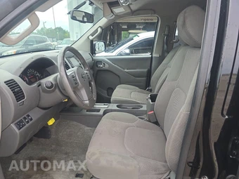 2016 Nissan Frontier SV Crew Cab Medium Bed – miniatura 7