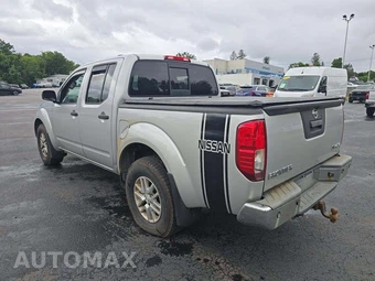 2016 Nissan Frontier SV Crew Cab Medium Bed – miniatura 2