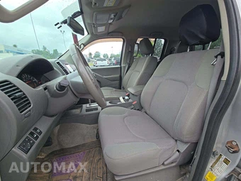 2016 Nissan Frontier SV Crew Cab Medium Bed – miniatura 6