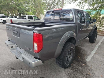 2016 Nissan Frontier SV Crew Cab Medium Bed – miniatura 3
