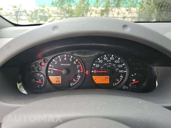 2016 Nissan Frontier SV Crew Cab Medium Bed – miniatura 9