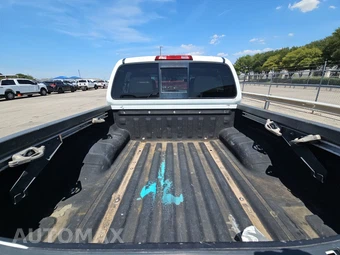 2016 Nissan Frontier SV Crew Cab Medium Bed – miniatura 16