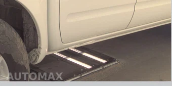 2016 Nissan Frontier SV Crew Cab Medium Bed – miniatura 20
