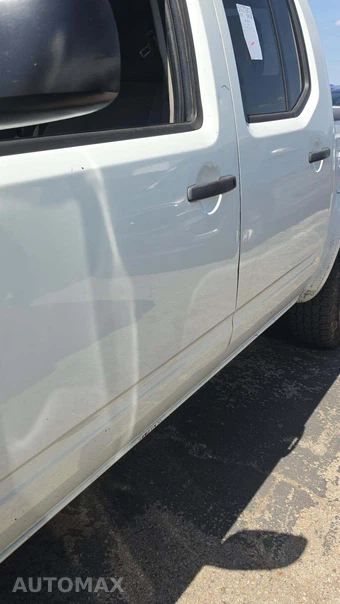2016 Nissan Frontier SV Crew Cab Medium Bed – miniatura 25