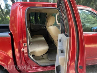 2016 Nissan Frontier SV Crew Cab Medium Bed - miniatura 37
