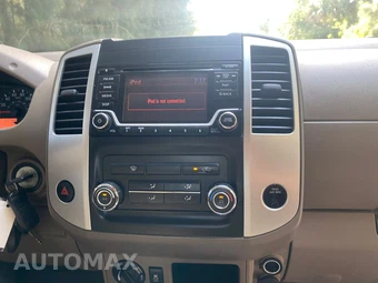 2016 Nissan Frontier SV Crew Cab Medium Bed - miniatura 47