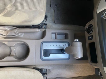 2016 Nissan Frontier SV Crew Cab Medium Bed - miniatura 52