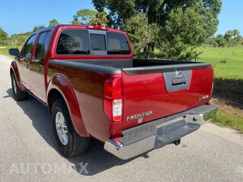 2016 Nissan Frontier SV Crew Cab Medium Bed - miniatura 9