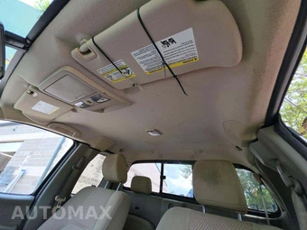 2016 Nissan Frontier SV Extended Cab Medium Bed – miniatura 11