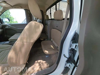 2016 Nissan Frontier SV Extended Cab Medium Bed – miniatura 13