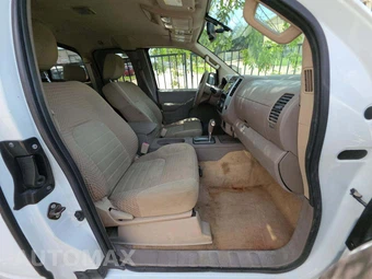 2016 Nissan Frontier SV Extended Cab Medium Bed – miniatura 18