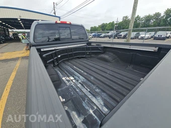 2016 Nissan Frontier SV Extended Cab Medium Bed – miniatura 16
