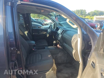 2016 Nissan Frontier SV Extended Cab Medium Bed – miniatura 8