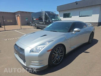2016 Nissan GT-R Premium
