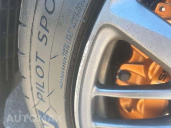 2016 Nissan GT-R Premium - miniatura 21