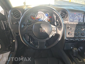 2016 Nissan GT-R Premium - miniatura 10