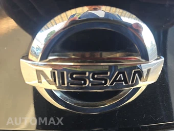 2016 Nissan GT-R Premium - miniatura 16