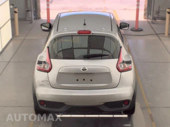 2016 Nissan JUKE S – miniatura 5