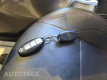 2016 Nissan JUKE SL – miniatura 8