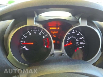 2016 Nissan JUKE SL – miniatura 9