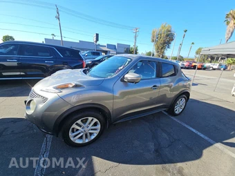 2016 Nissan JUKE SV