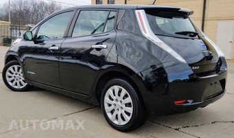 2016 Nissan LEAF S - miniatura 2
