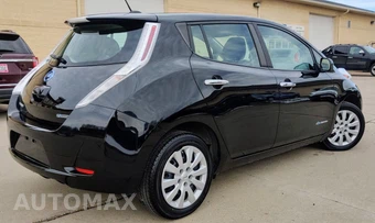 2016 Nissan LEAF S - miniatura 4