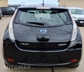 2016 Nissan LEAF S - miniatura 5