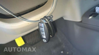 2016 Nissan LEAF SV – miniatura 24