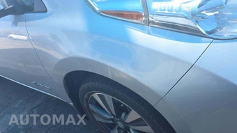 2016 Nissan LEAF SV – miniatura 27