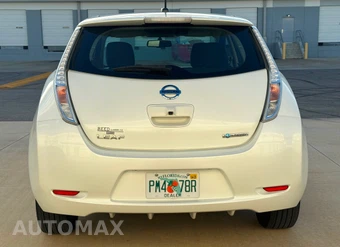 2016 Nissan LEAF SV - miniatura 10