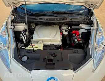 2016 Nissan LEAF SV - miniatura 44