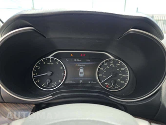 2016 Nissan Maxima 3.5 Platinum – miniatura 9