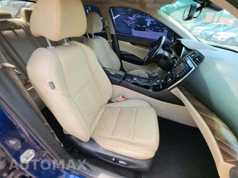 2016 Nissan Maxima 3.5 Platinum – miniatura 18