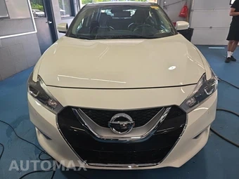 2016 Nissan Maxima 3.5 Platinum – miniatura 2