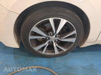 2016 Nissan Maxima 3.5 Platinum – miniatura 8
