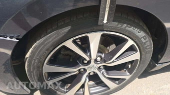 2016 Nissan Maxima 3.5 Platinum – miniatura 29