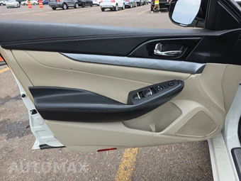 2016 Nissan Maxima 3.5 S – miniatura 9