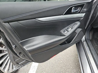 2016 Nissan Maxima 3.5 S – miniatura 9