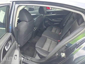 2016 Nissan Maxima 3.5 S – miniatura 13