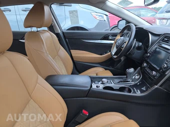 2016 Nissan Maxima 3.5 SR – miniatura 8