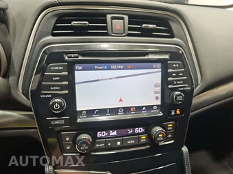 2016 Nissan Maxima 3.5 SR – miniatura 10