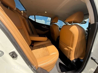 2016 Nissan Maxima 3.5 SR - miniatura 11