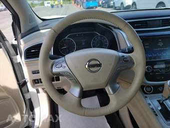 2016 Nissan Murano Platinum – miniatura 10