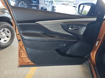 2016 Nissan Murano SL – miniatura 9