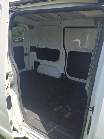 2016 Nissan NV200 Compact Cargo S 115.2" WB - miniatura 16