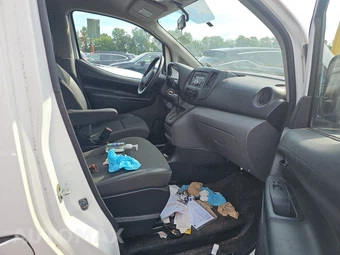2016 Nissan NV200 Compact Cargo SV 115.2" WB - miniatura 8