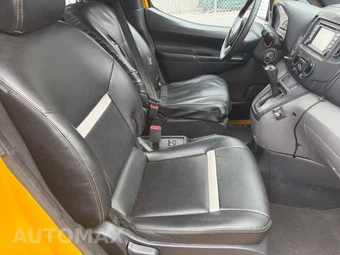 2016 Nissan NV200 Taxi Minivan 115.2" WB - miniatura 11