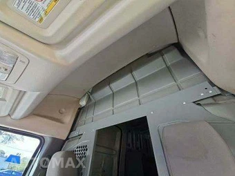 2016 Nissan NV2500 HD Cargo SL High Roof 146.1" WB - miniatura 11