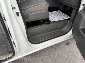 2016 Nissan NV2500 HD Cargo SV High Roof 146.1" WB - miniatura 26
